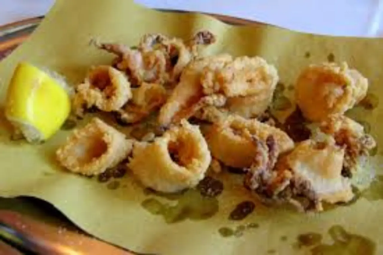 Il trucco da chef per eliminare l’odore di fritto dalla cucina