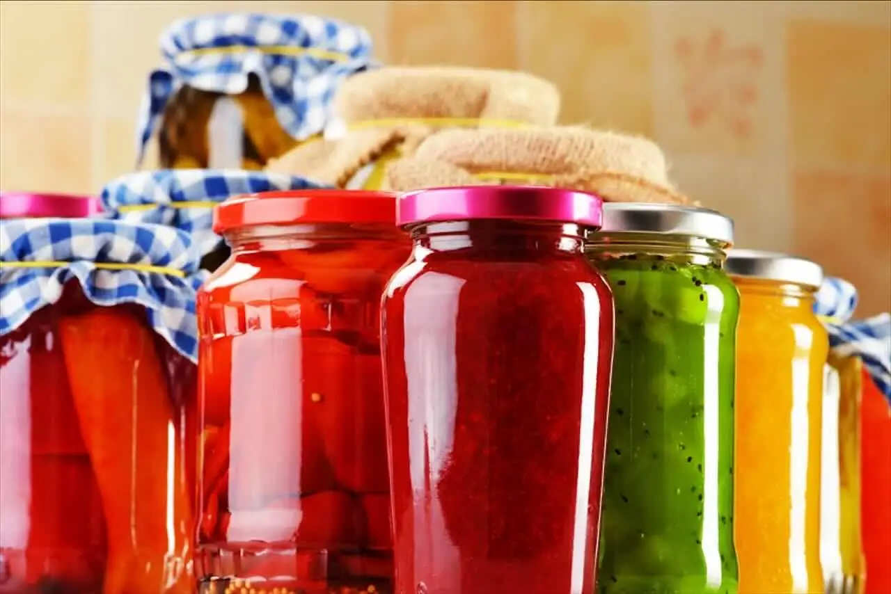 Il metodo sicuro per sterilizzare vasetti e barattoli a casa senza errori